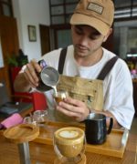 Espresso Service with Edén